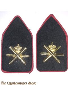 Kraag emblemen luchtdoel Artillerie 