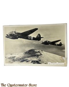 AnsichtsKarte (Mil. Postcard) Junckers JU-88 Horizontal- und Sturzbomber der deutschen Luftwaffe im Einsatz