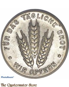 WHW Spende Abzeichen Wir opfern fur das Tagliche Brot (Tinnie WHW Wir opfern fur das Tagliche Brot)