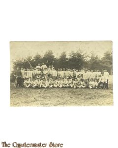 Photo 1907  German soldiers in white working uniforms eating 