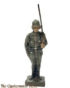 Wehrmacht Soldat mit Marschgepack ELASTOLIN style  (German soldier full equiped WW2)