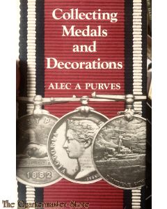 Collecting Medals and Decorations by Alec A. Purves (1967-06-02)