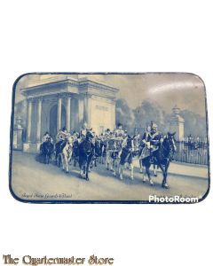 Groot blik Pascall Court fruit drops met afbeelding Royal Horse Guards (Blues) Constitution Hill London