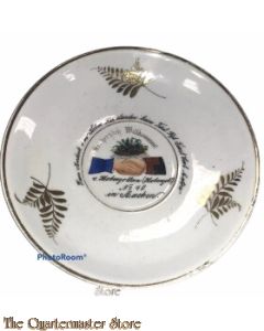 Kleiner Schüssel Zum andenk v.m. Sohne Res. Landen beim Fusl. Rgt. Fürst Carl Anton (Small commemorative plate Res. Landen beim Fusl. Rgt. Fürst Carl Anton)