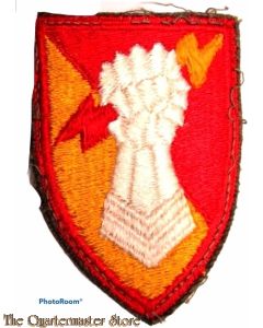 Mouwembleem 38th Air Defence Artillery Brigade (Sleeve badge 38th Air Defence Artillery Brigade) 1950s
