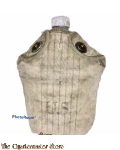 Veldfles M1910 met beker en cup (Canteen M1910 with cover and cup)