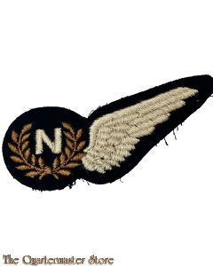 Royal Air Force embroidered half wing badge N (Navigator) 