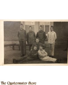 Foto 7 soldaten in werkkleding 1918