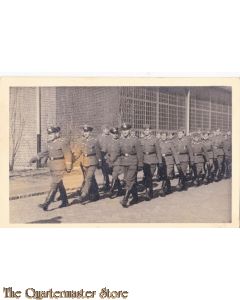 AnsichtsKarte (Mil. Postcard) WH Marschieren