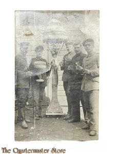 Studio photo 1915 5 Soldiers at a celebration 