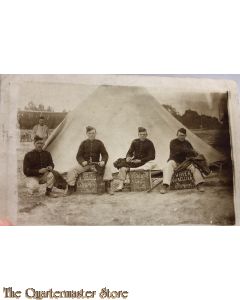 Belgium - Studio portret 4 soldiers repair shop in the field 1918