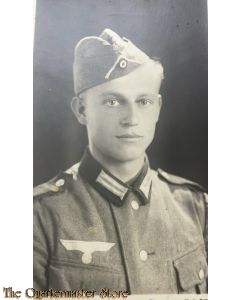 Postkarte/StudioPhoto 1940 WH soldier sidecap with soutache