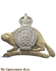 Cap badge Royal 22nd regiment, 3rd Brigade, 1st Canadian Infantry Division