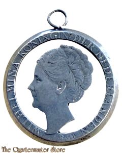 WW2 zilveren rijksdaalder voor aan  ketting ; stil verzet 1940/45