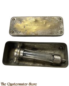 France - WW1 Seringue sterilisable de 10 cc on metal container