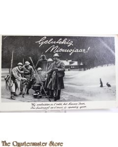 Prent briefkaart mobilisatie 1940 Gelukkig nieuwjaar Wij verbeidden in 't veld het Nieuwe Jaar , Ons feestmaal op 't vuur is spoedig gaar