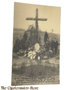 Postkarte/Photo Grabstatte der bei den Sturm auf Luttich gefallenen Angehorigen des Regt 25 und 53 auf dem Soldatenfriedhof bei Barchon am 6-8-1914