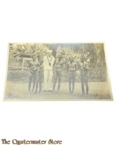 Postcard / Studio Photo US WW1 2 US Navy sailor with tribes men 