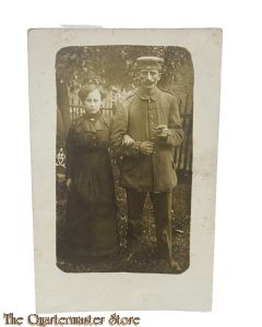 Postkarte/Studio photo 1914-18 Deutscher Soldat mit Ehefrau 