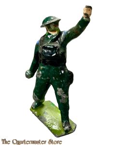 WW1 Manoil Barclay Toy soldier throwing grenade