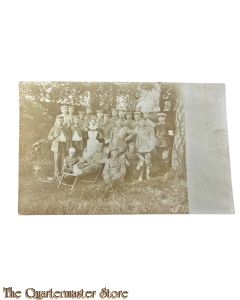Postkarte/ Photo 1915 Deutsche Soldaten mit Schwestern im Hospital