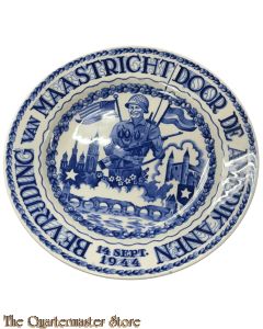 Aardewerken Wandbord bevrijding van maastricht door de Amerikanen 14 sept 1944
