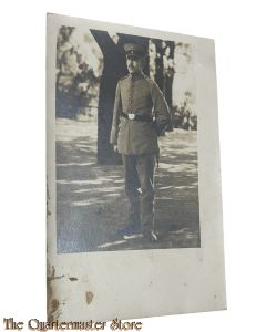 Postkarte/Photo 1915 Deutscher Soldat mit Schirmmutze und Seitengewehr 