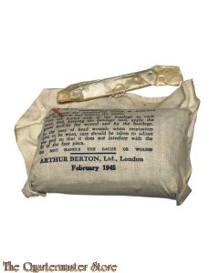 First Field Dressing 1945 (Verbandspakje First Field dressing 1945) British