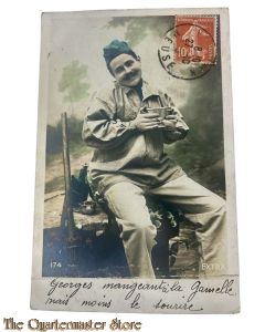 France - WW1 Postcard Georges mangeant a' lagamelle mais moins le tourire