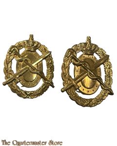 Schouder emblemen Korps Geneeskundige Dienst