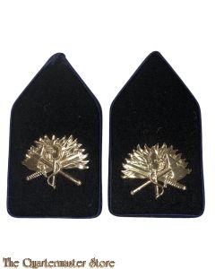 Kraag emblemen Korps Mobiele Colonne