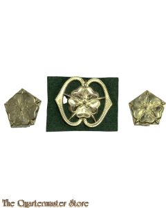 Baret embleem en schouder emblemen MILVA Militaire Vrouwenafdeling (geneeskundige dienst)