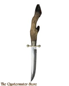 “Jagers” mes met hertenpoot (Hubters knife with stafs foot)